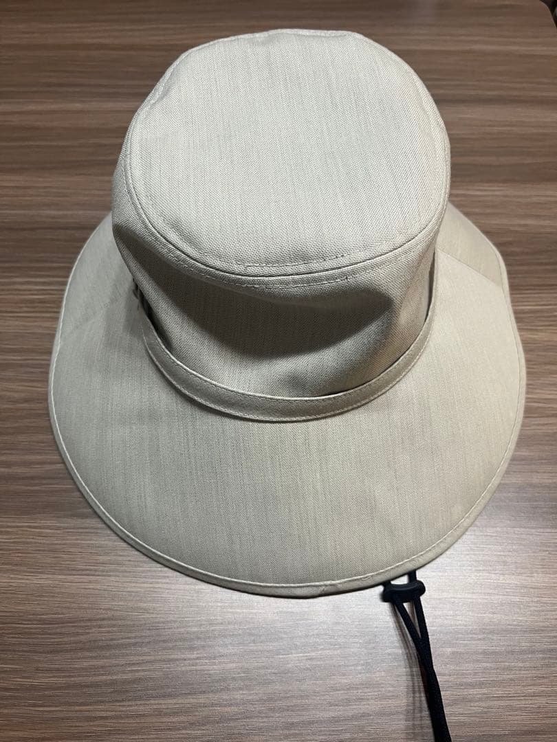 値下げ交渉可！　サンバリア100 ウィンドハット ストラップ付き 帽子