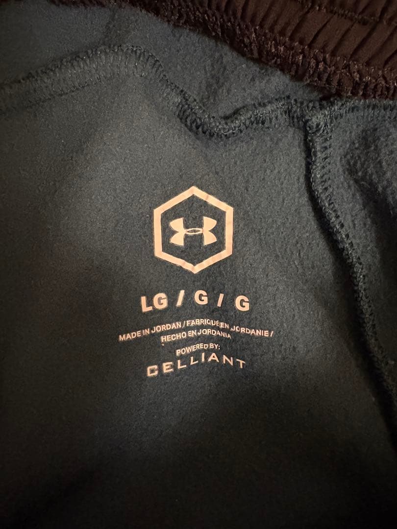 ※かおりん　アンダーアーマー　UAラッシュフリース　セットアップ