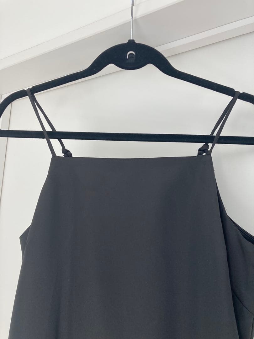 yaeFastener slit satin dressファスナースリットサテン