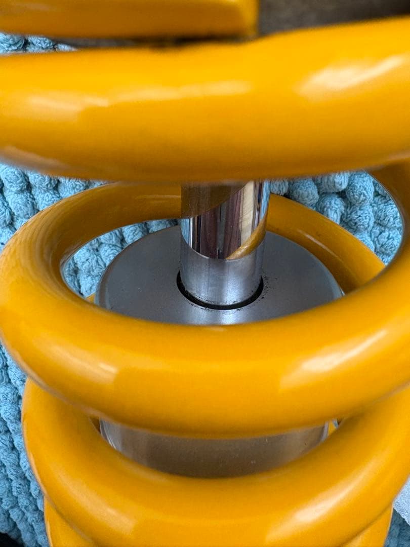 OHLINS サスペンションKA010