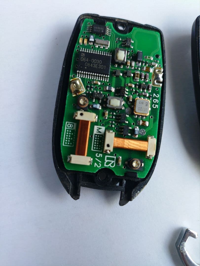 スバル　サンバー　R2　スマートキー