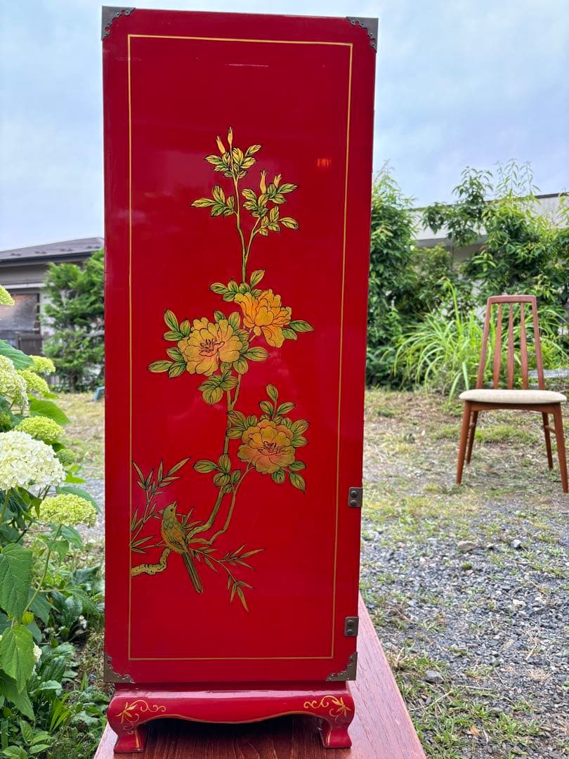 赤い花柄の木製タンス　シノワズリ家具　中国民藝　漆塗り　アンティーク　チェスト