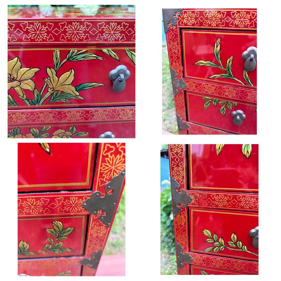 赤い花柄の木製タンス　シノワズリ家具　中国民藝　漆塗り　アンティーク　チェスト