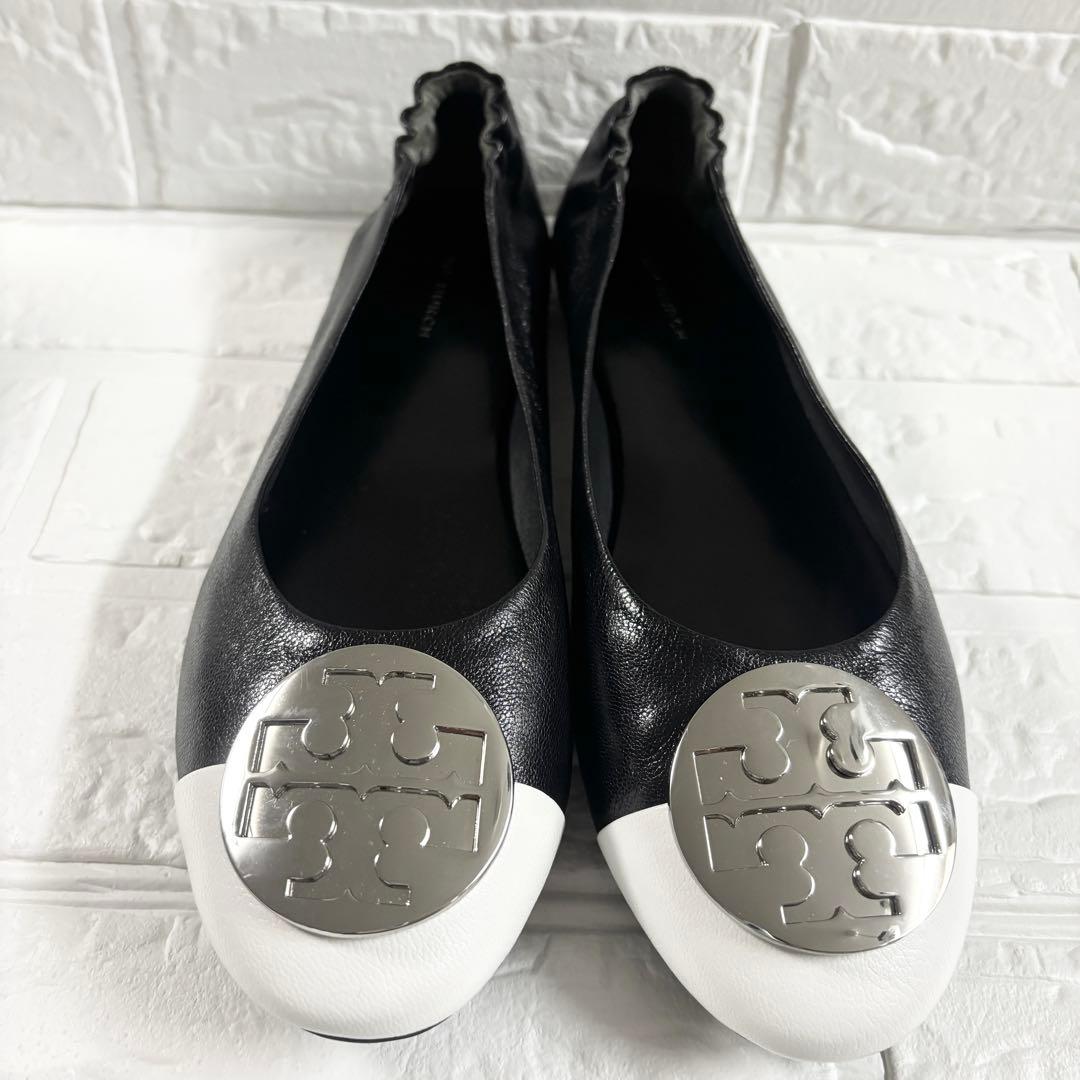 【極美品】トリーバーチ　クレア キャップトゥ バレエ　24.5 ツートンカラー