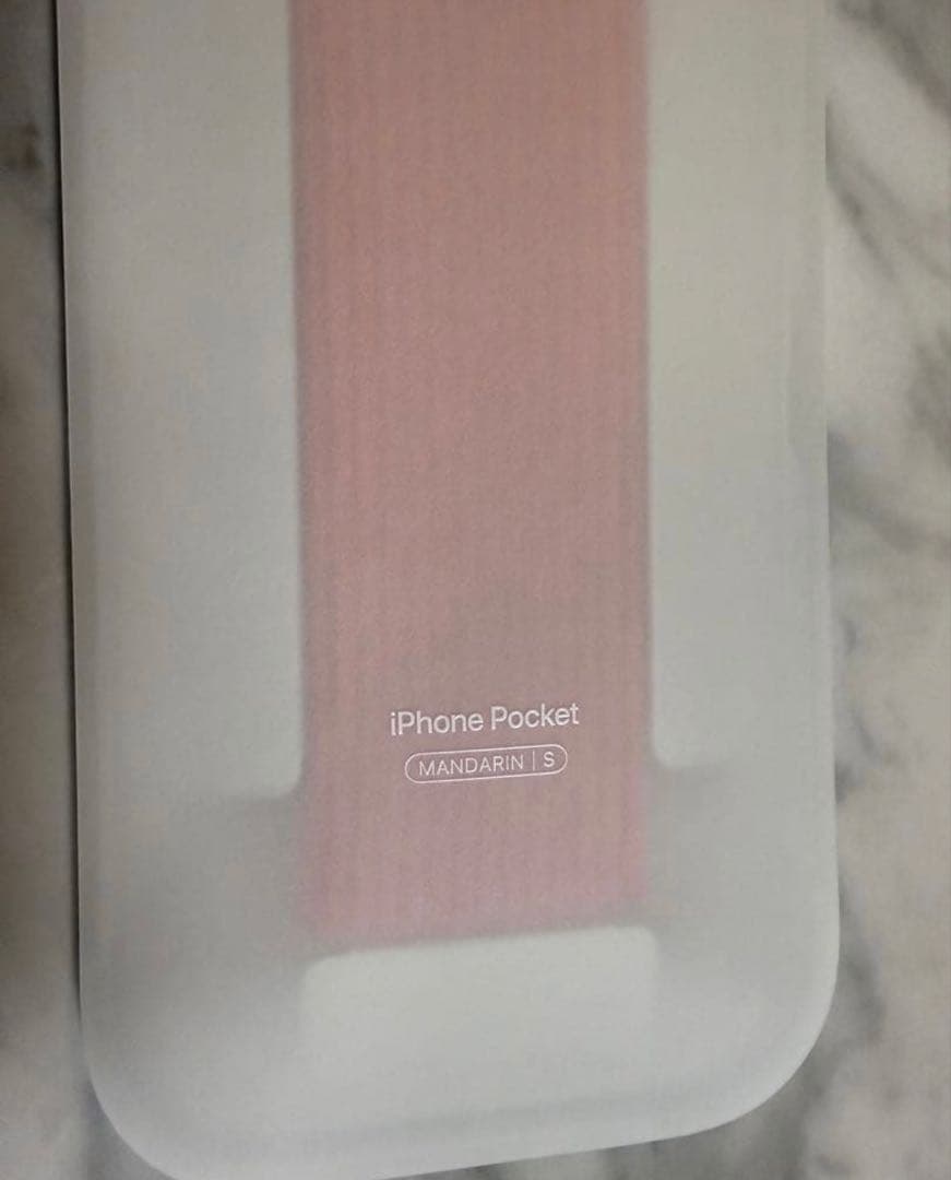 Apple × ISSAY MIYAKE iPhone Pocket マンダリン