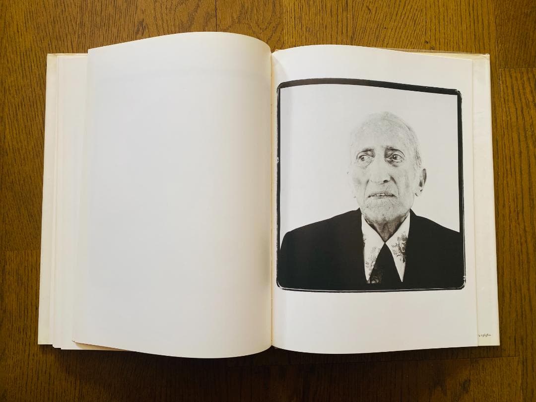 リチャード・アヴェドン「Portraits 」1976年　直筆サイン入り