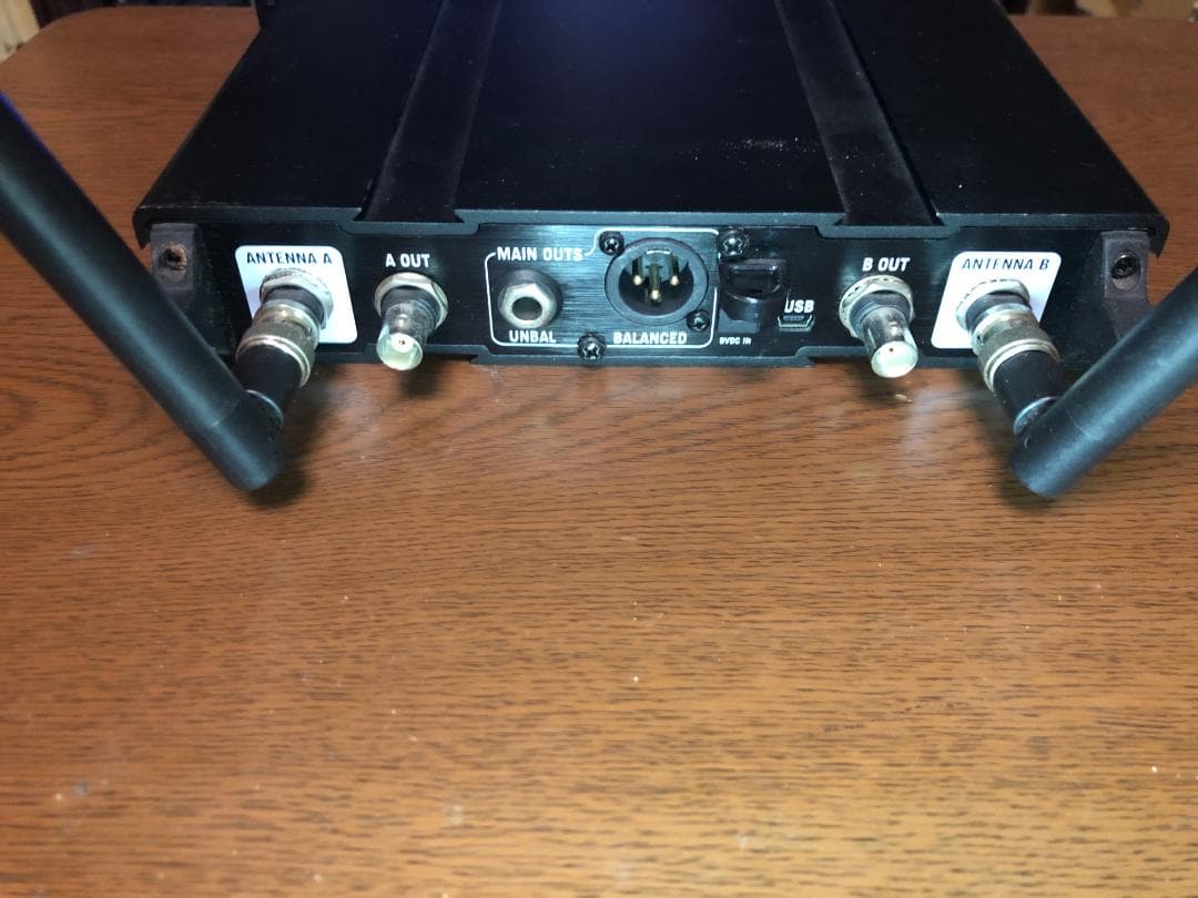 n*ん様 LINE 6 XD-V75 ワイヤレスマイクシステム