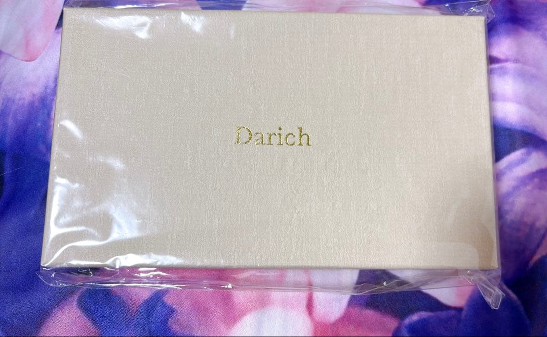 ストーンロゴキルティングiPhoneケース　darich