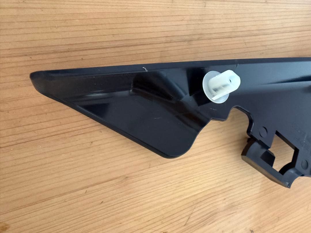 純正 スカイラインGT-R BNR34 ドアミラーコーナーカバー (左のみ新品)