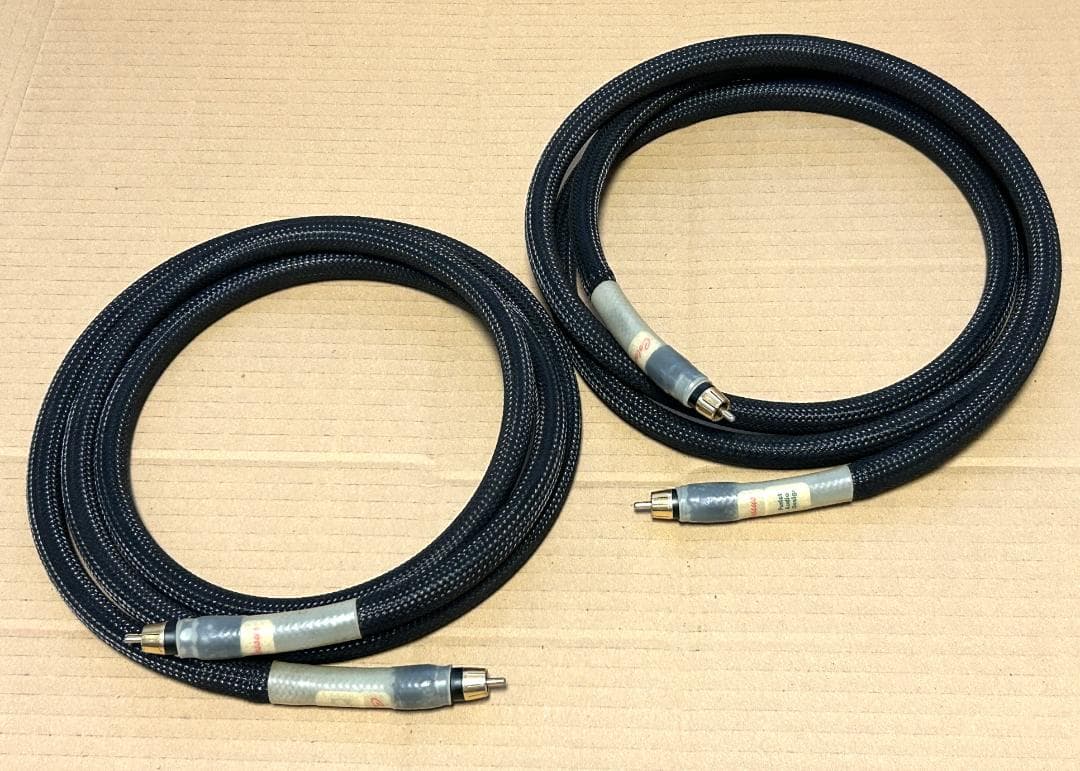 Purist Audio design Colossus ケーブル RCA ペア