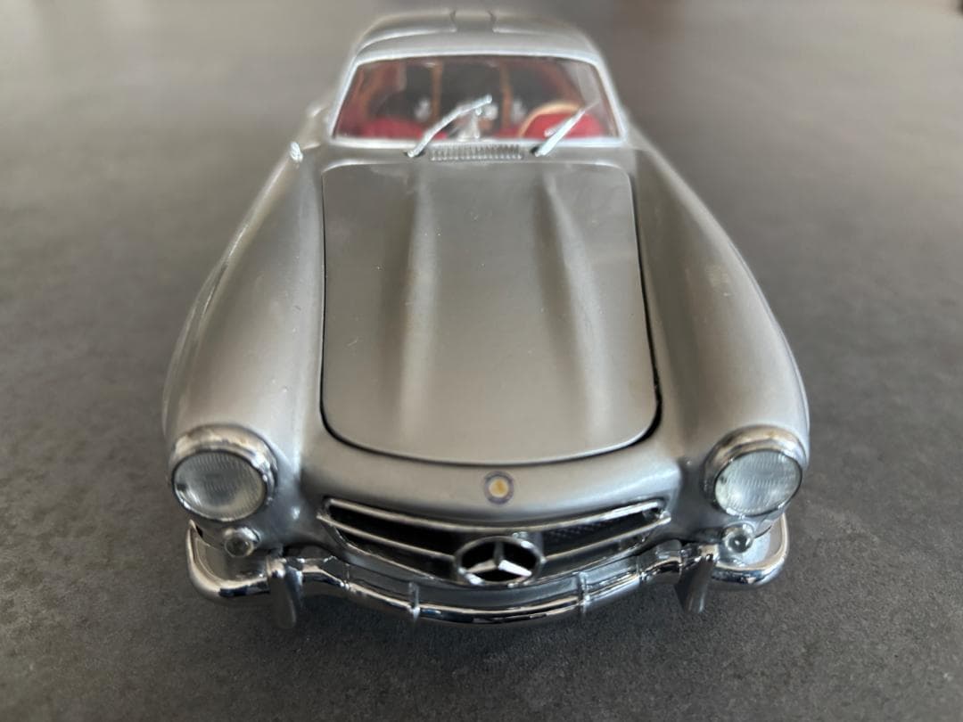 京商 KYOSHO Mercedes-Benz 300SL 1/18