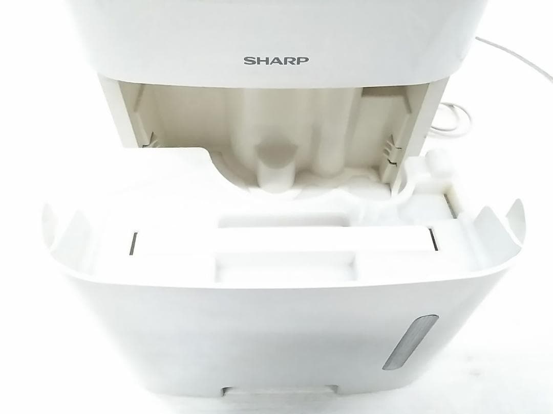 シャープ CV-F71-W 衣類乾燥除湿機 プラズマクラスター 2016年製★