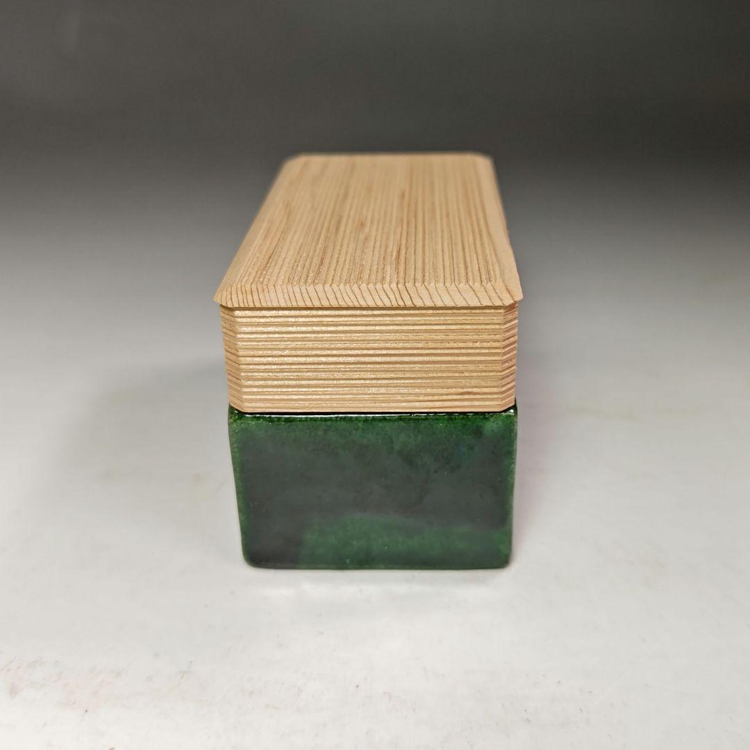 イ450 煙草入『吉村楽入　江南　合作』『青楽巻煙草入　堀内宗完（兼中斎）極箱』