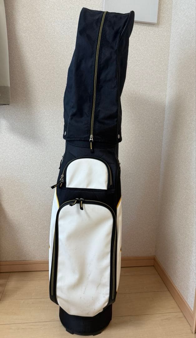 Callaway Warbirdキャディバック　ホワイト/ブラック/イエロー