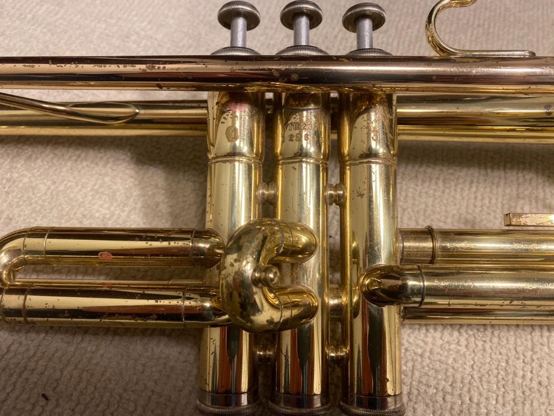 YAMAHA トランペット YTR2321