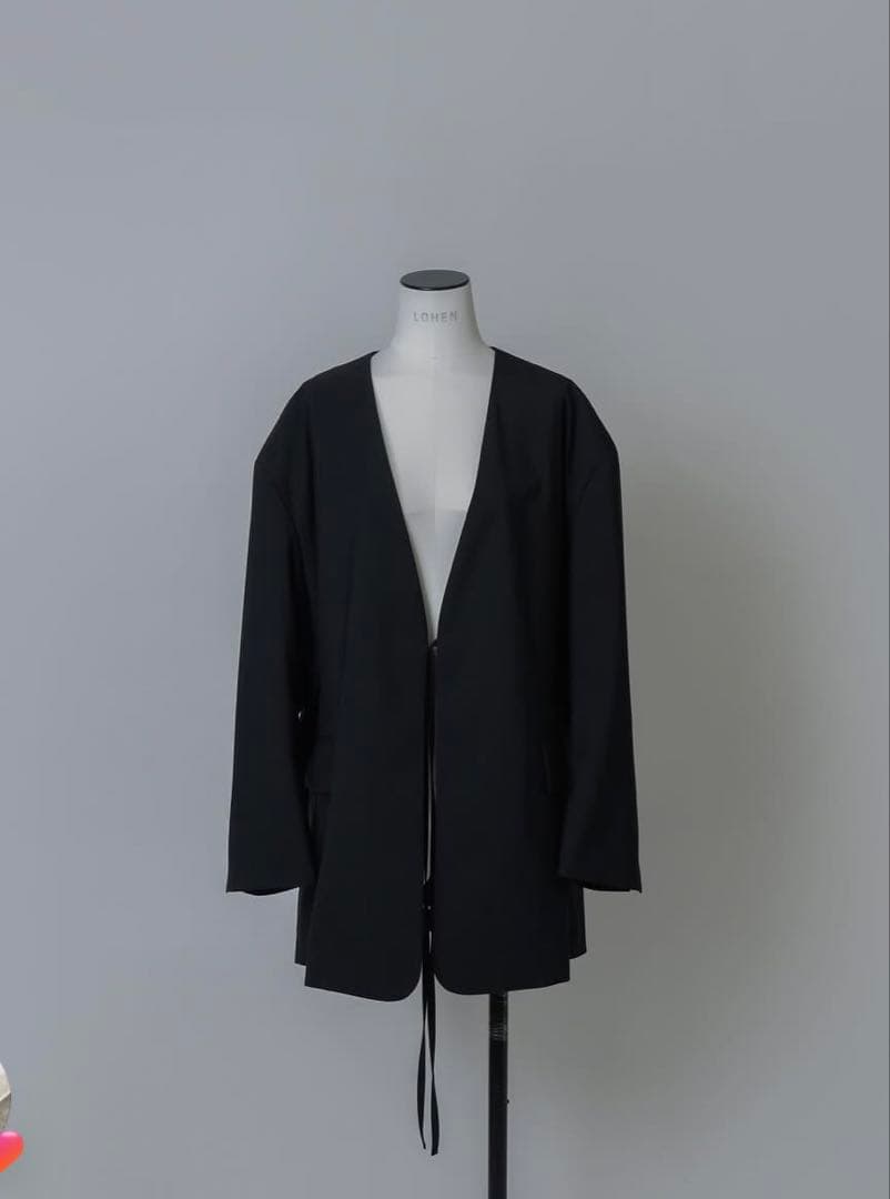 ami　LOHEN VCOLLAR LIGHT JACKET
