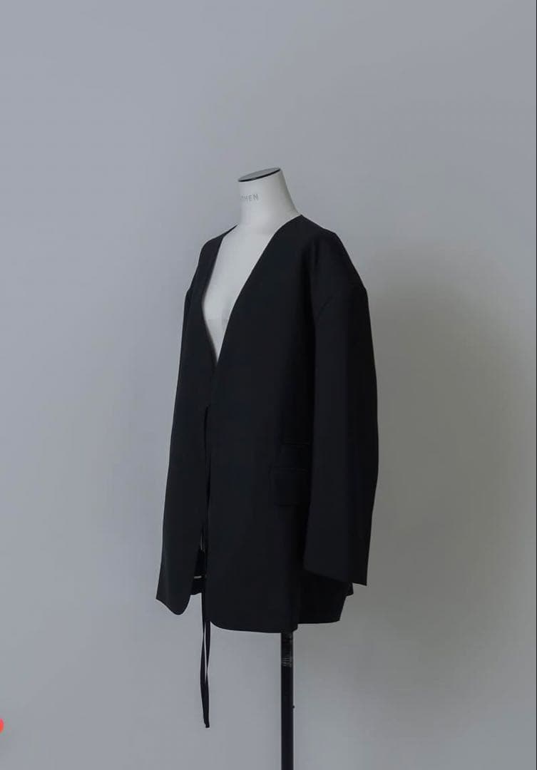 ami　LOHEN VCOLLAR LIGHT JACKET