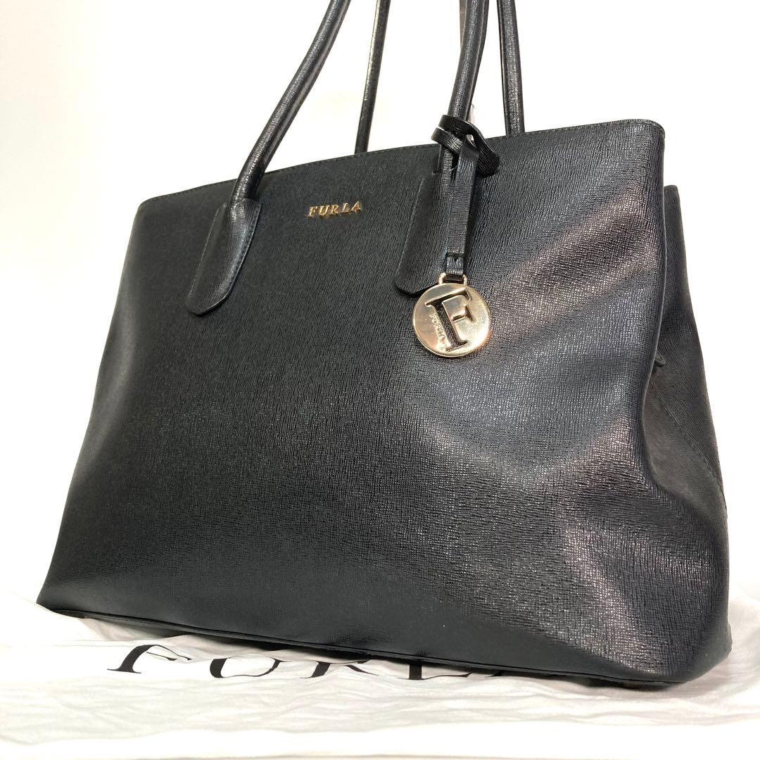 【美品】フルラ テッサ トートバッグ A4 ワンショルダーバッグ ブラック