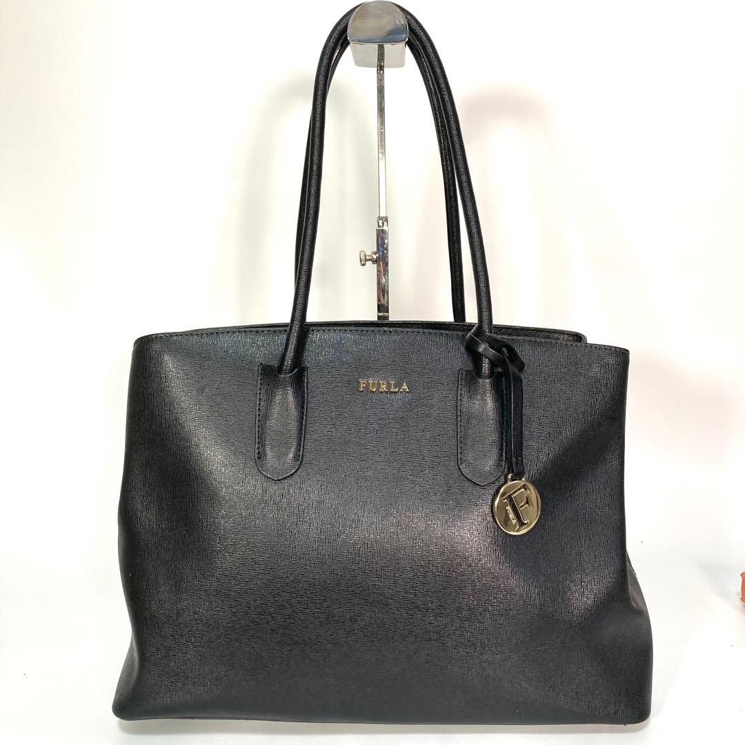 【美品】フルラ テッサ トートバッグ A4 ワンショルダーバッグ ブラック
