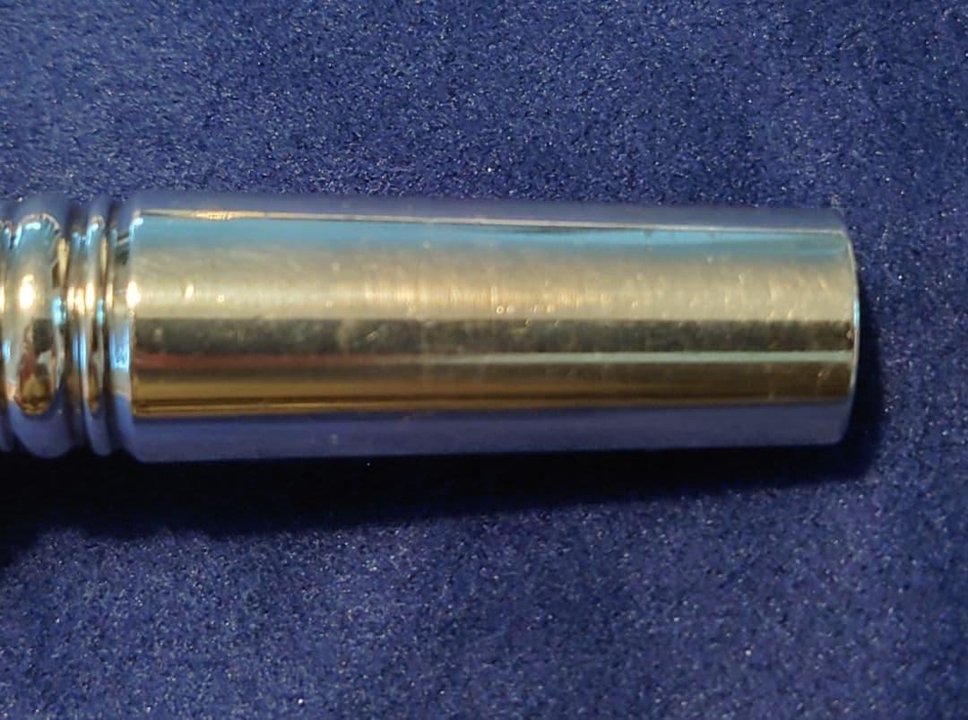 V.Bach Corp. 1-1/4GM バスTbマウスピース