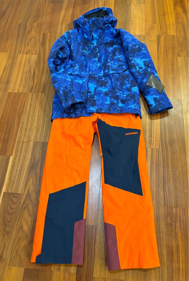 【たいしょー】GOLDWIN：ゴールドウィンスキー　レディースＬ　メンズS