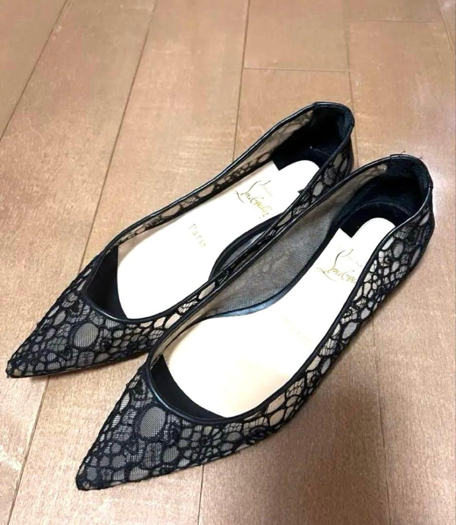 クリスチャンルブタン 黒レースフラットシューズ　35サイズ22cm相当