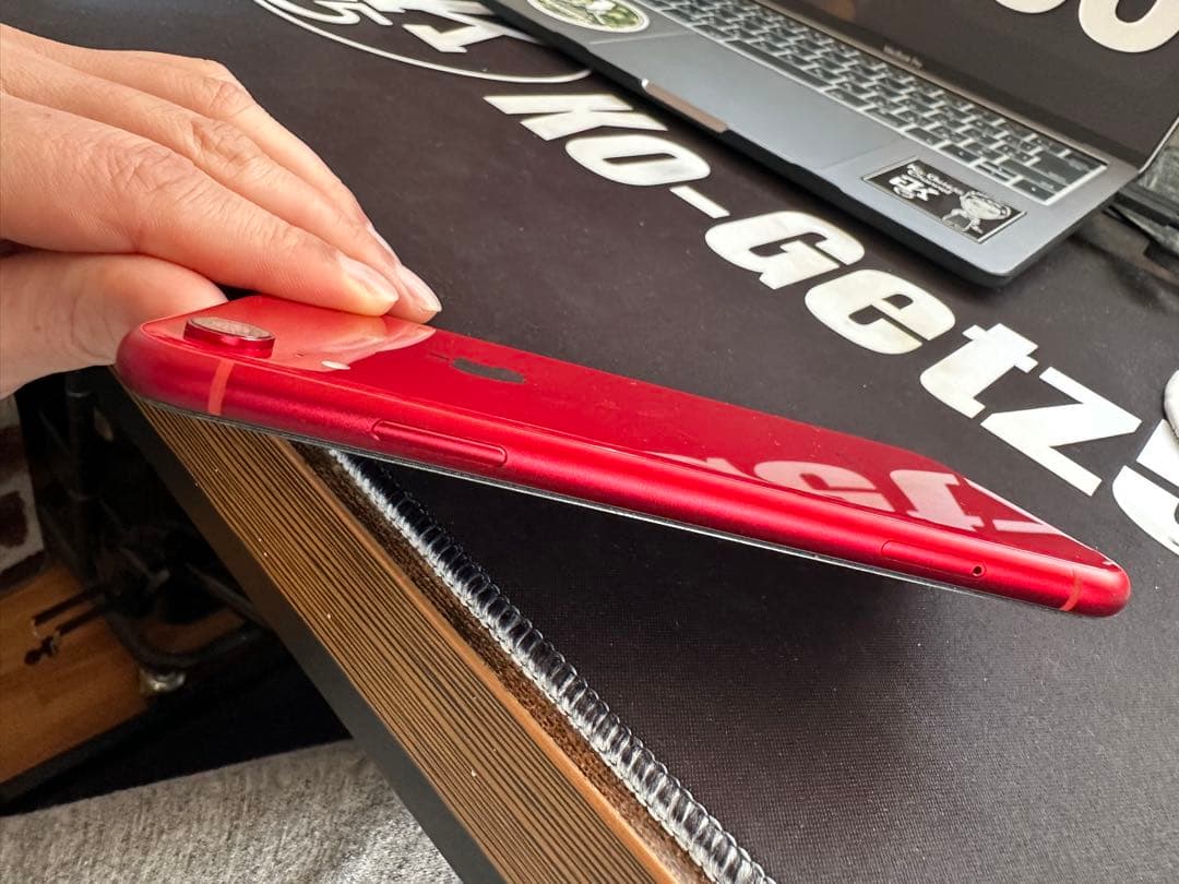 【美品・バッテリー93%】iPhoneXR 128GB レッド SIMフリー本体