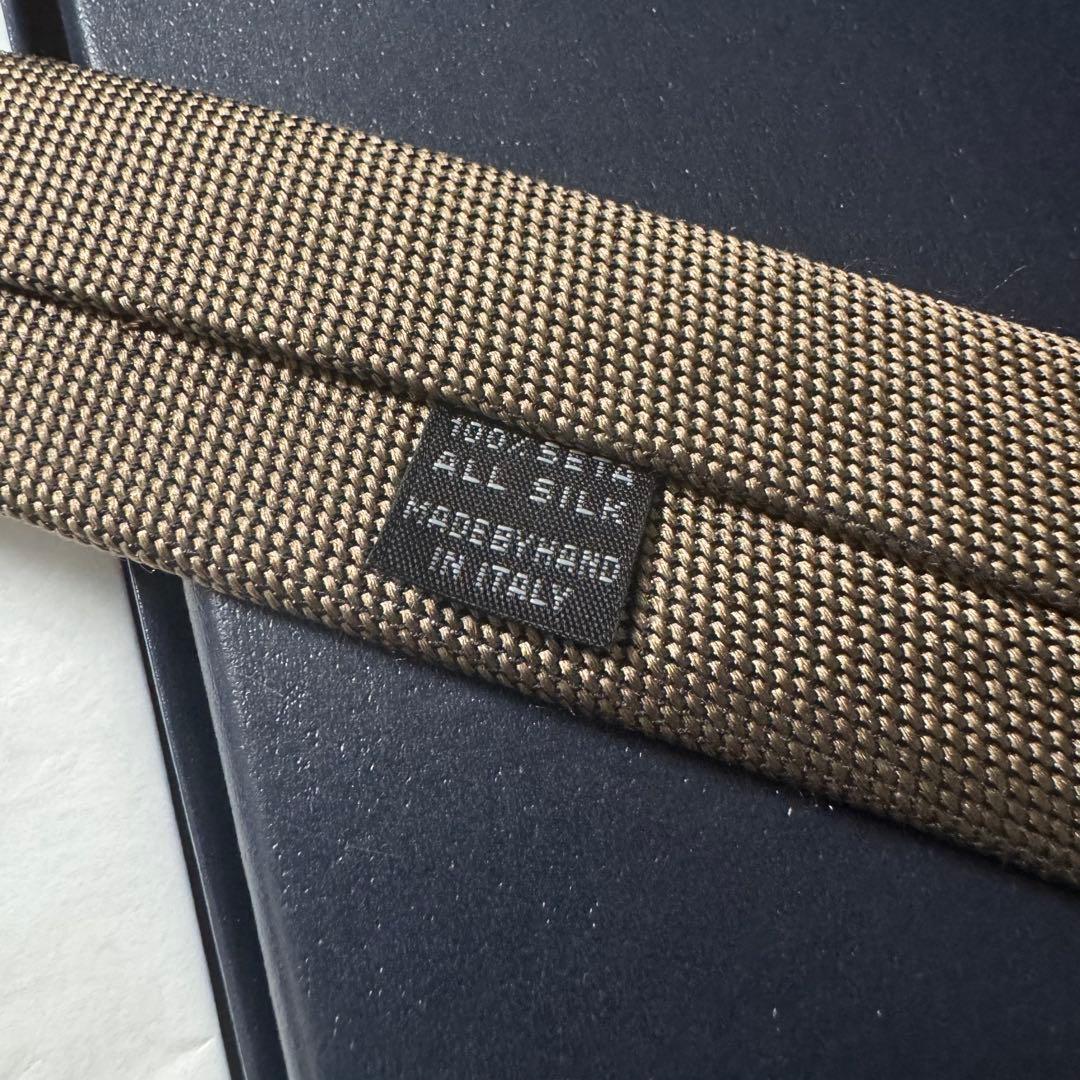 定価4.6万 マリネッラ セッテピエゲ レティコラート ソリッドタイ ブロンズ