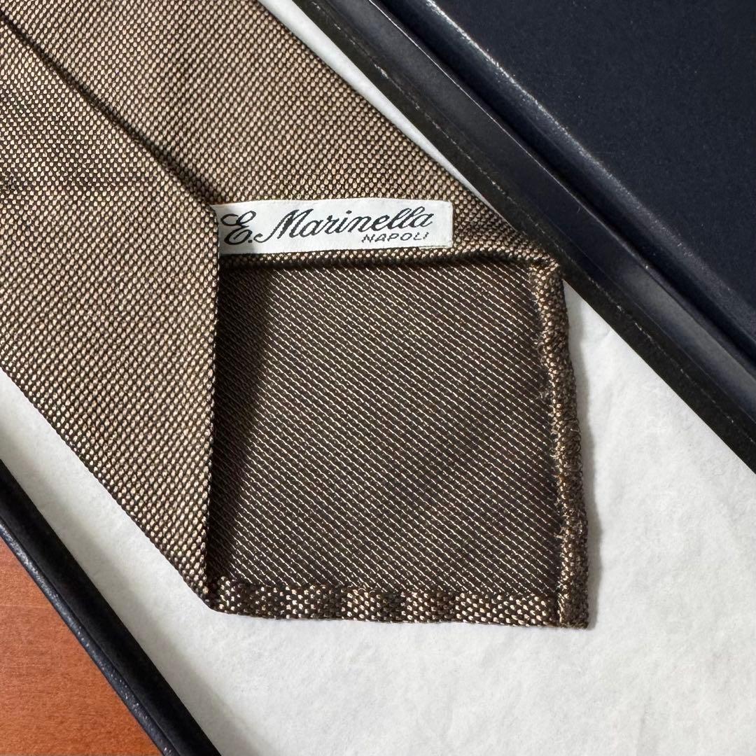 定価4.6万 マリネッラ セッテピエゲ レティコラート ソリッドタイ ブロンズ