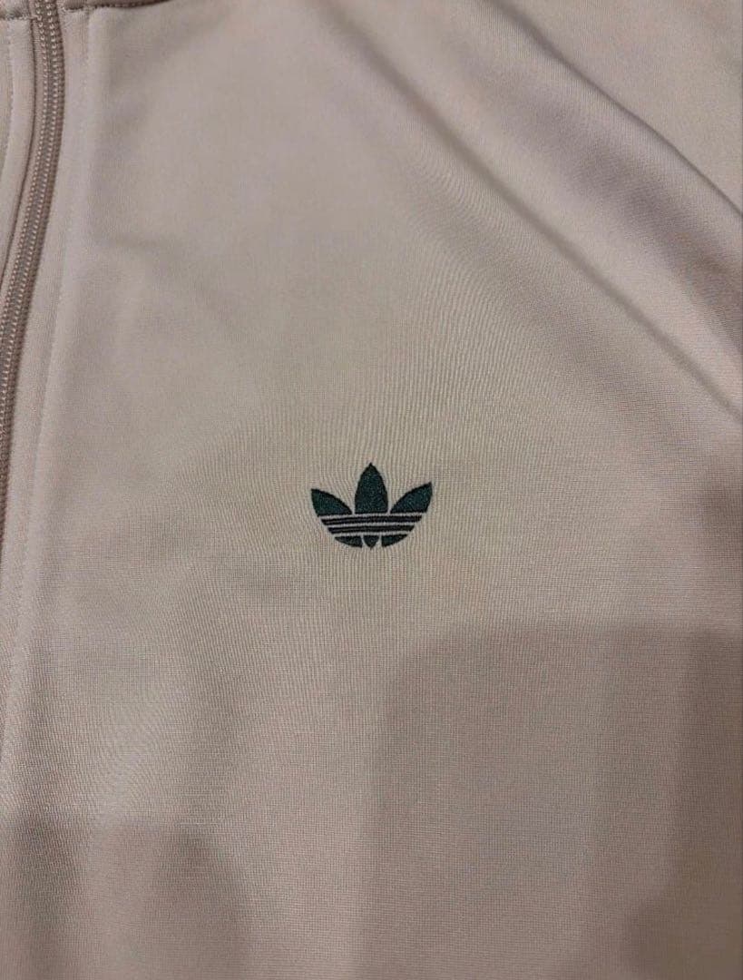 adidas ベージュトラックジャケット XL
