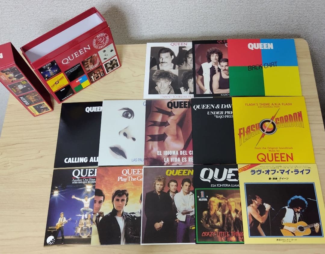 QUEEN SINGLES COLLECTION Vol.1〜Vol.4