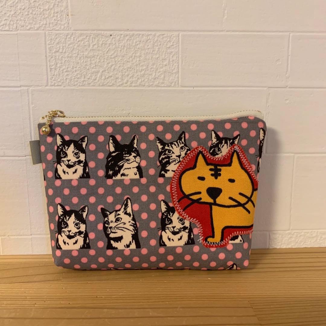 感謝価格　SALE 猫柄　巾着　おやつ入れ　小物入れ　人気　ハンドメイド