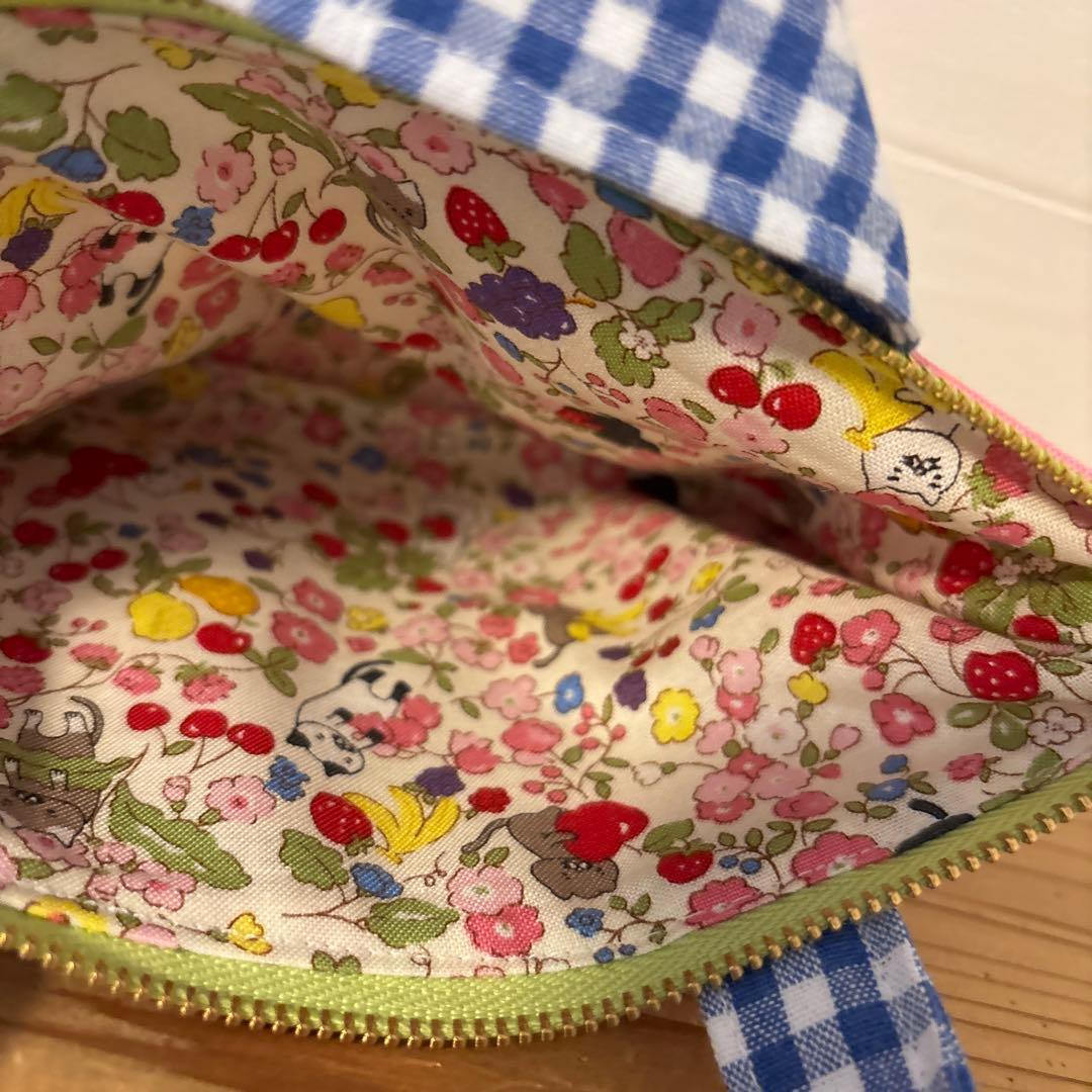 感謝価格　SALE 猫柄　巾着　おやつ入れ　小物入れ　人気　ハンドメイド