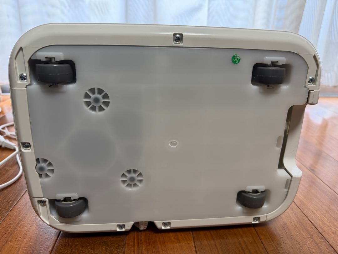 SHARP 空気清浄除湿機 CV-EF 120-W