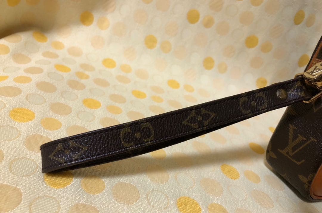 ルイヴィトン セカンドバック マルリードラゴンヌ モノグラム