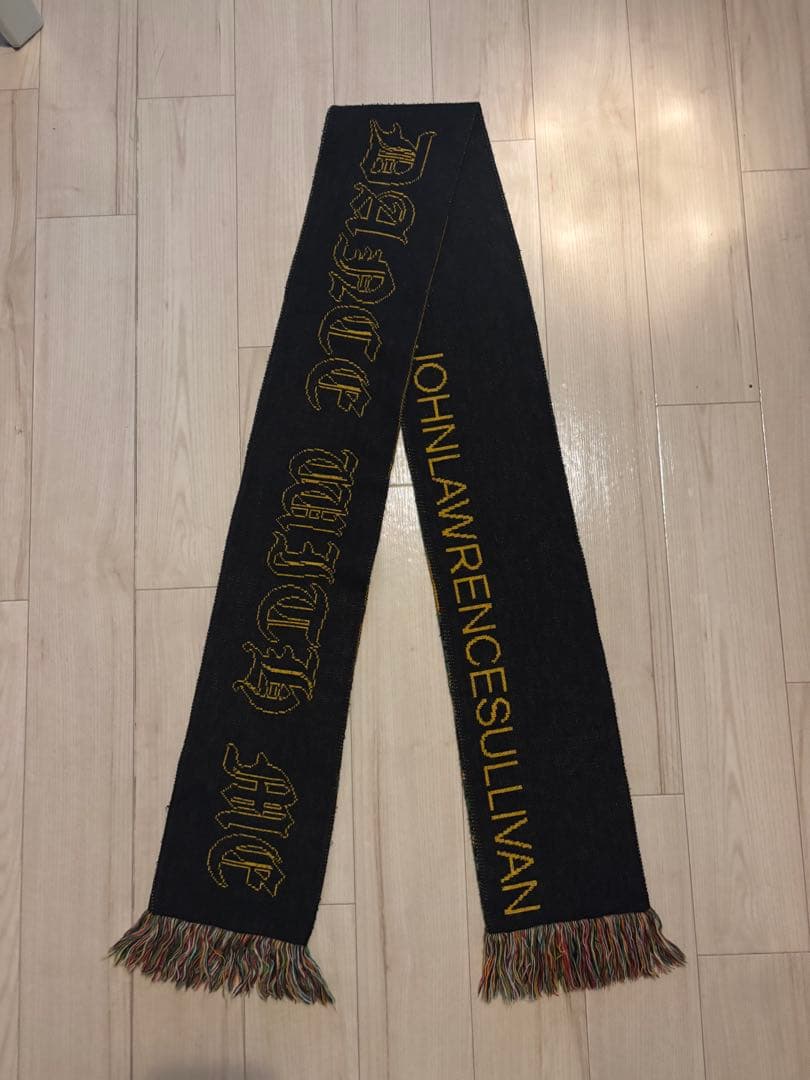 モンマルトルニューヨーク JOHN LAWRENCE SULLIVAN マフラー