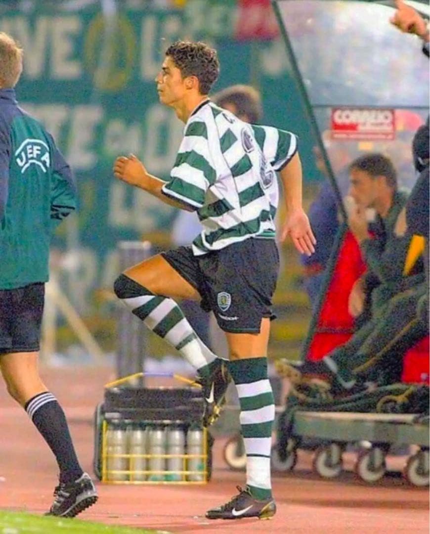 NIKE ズーム マーキュリアル ヴェイパー 1 RGN SE FG