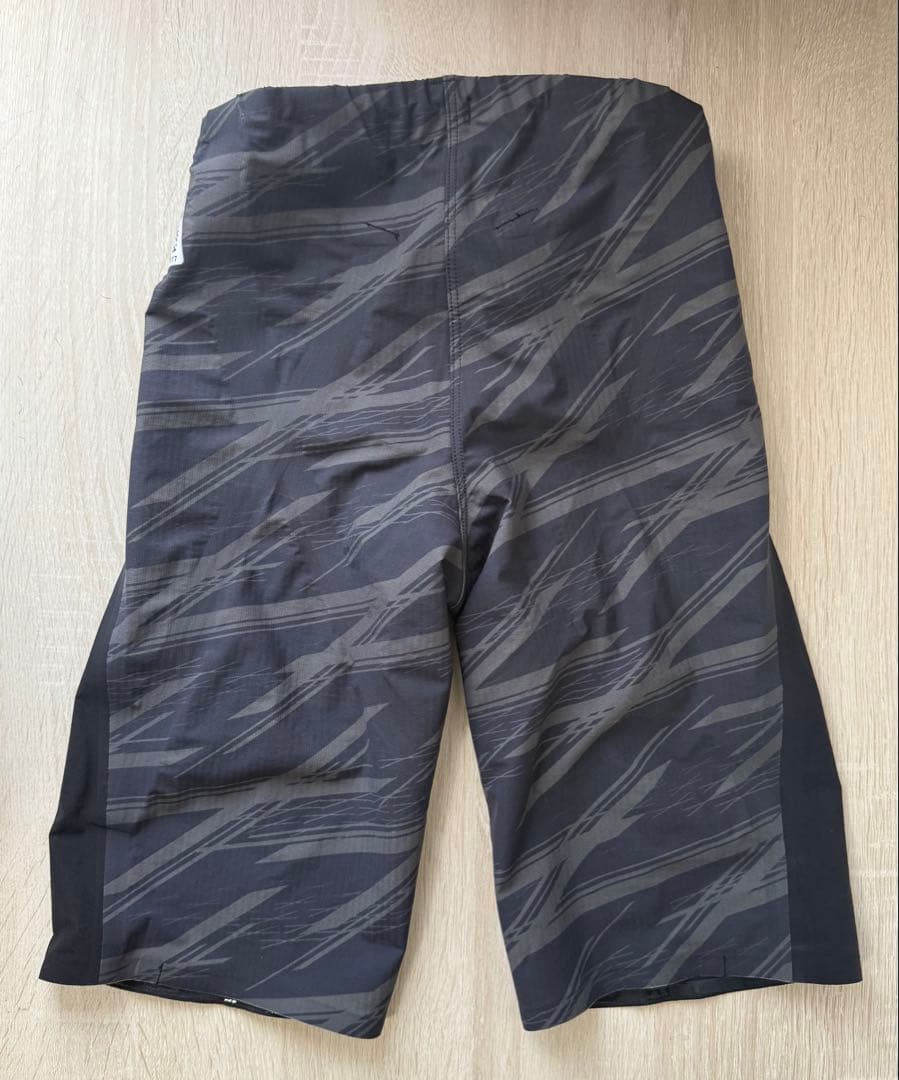 MIZUNO ミズノ　競泳水着 GX SONIC Ⅴ MR Mサイズ