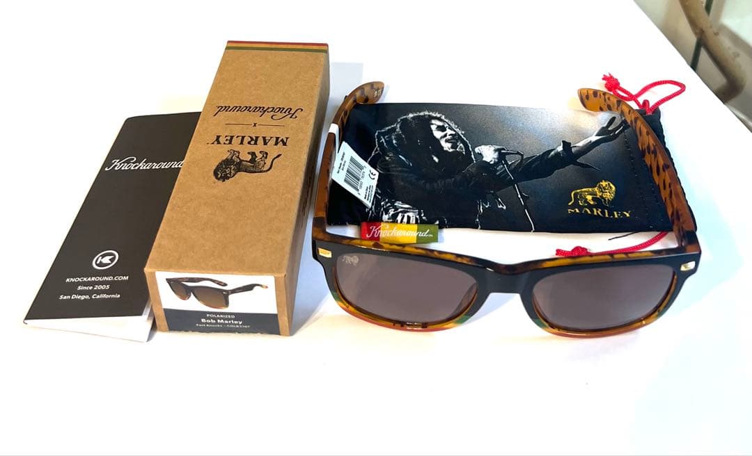 weed888　新品未使用、付属品付　BOB MARLEYサングラス