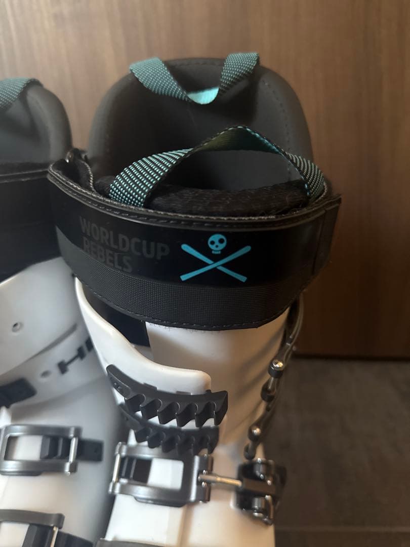 HEAD スキー ブーツ 7万円で2025年1月購入23.5cm