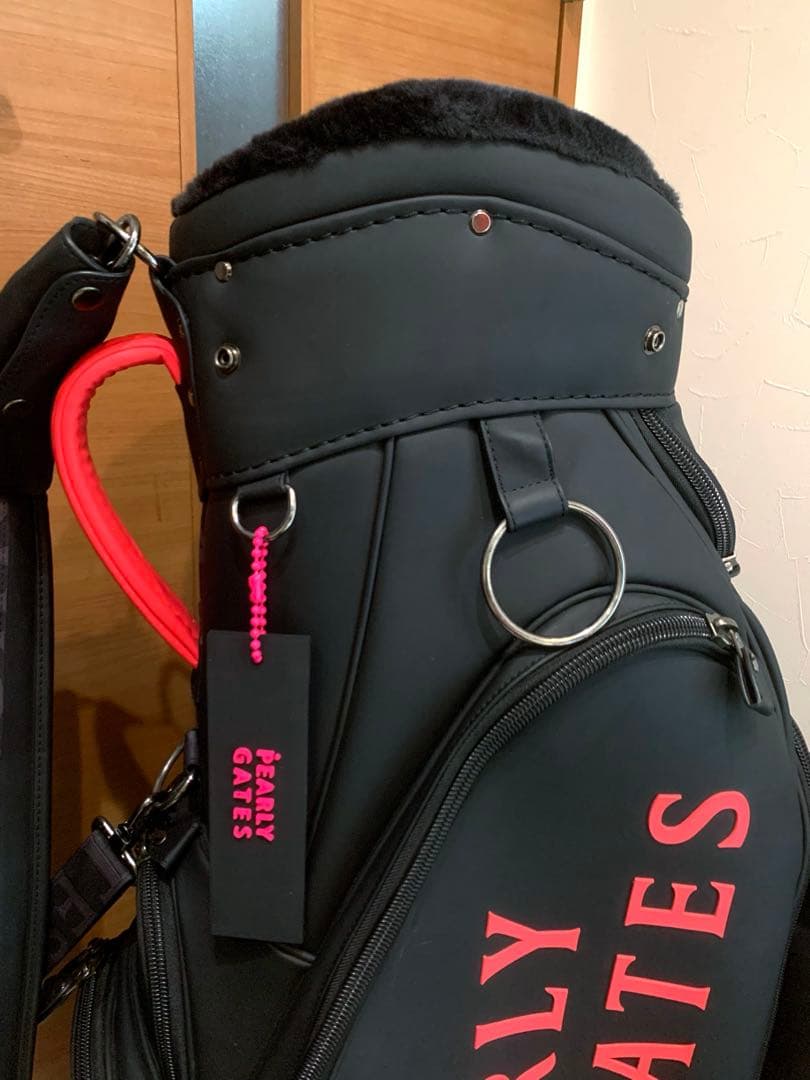 希少　即完売　パーリーゲイツ　TWICE 限定　キャディバッグ　ヘッドカバー付き