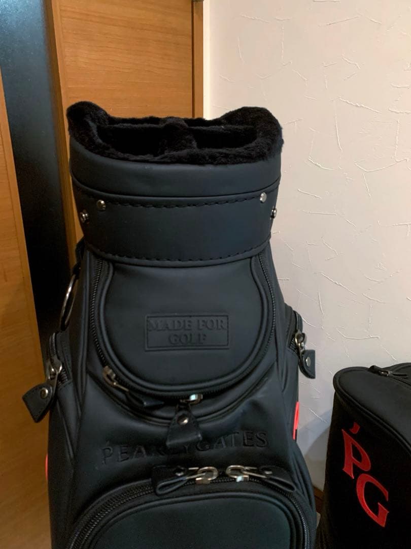 希少　即完売　パーリーゲイツ　TWICE 限定　キャディバッグ　ヘッドカバー付き