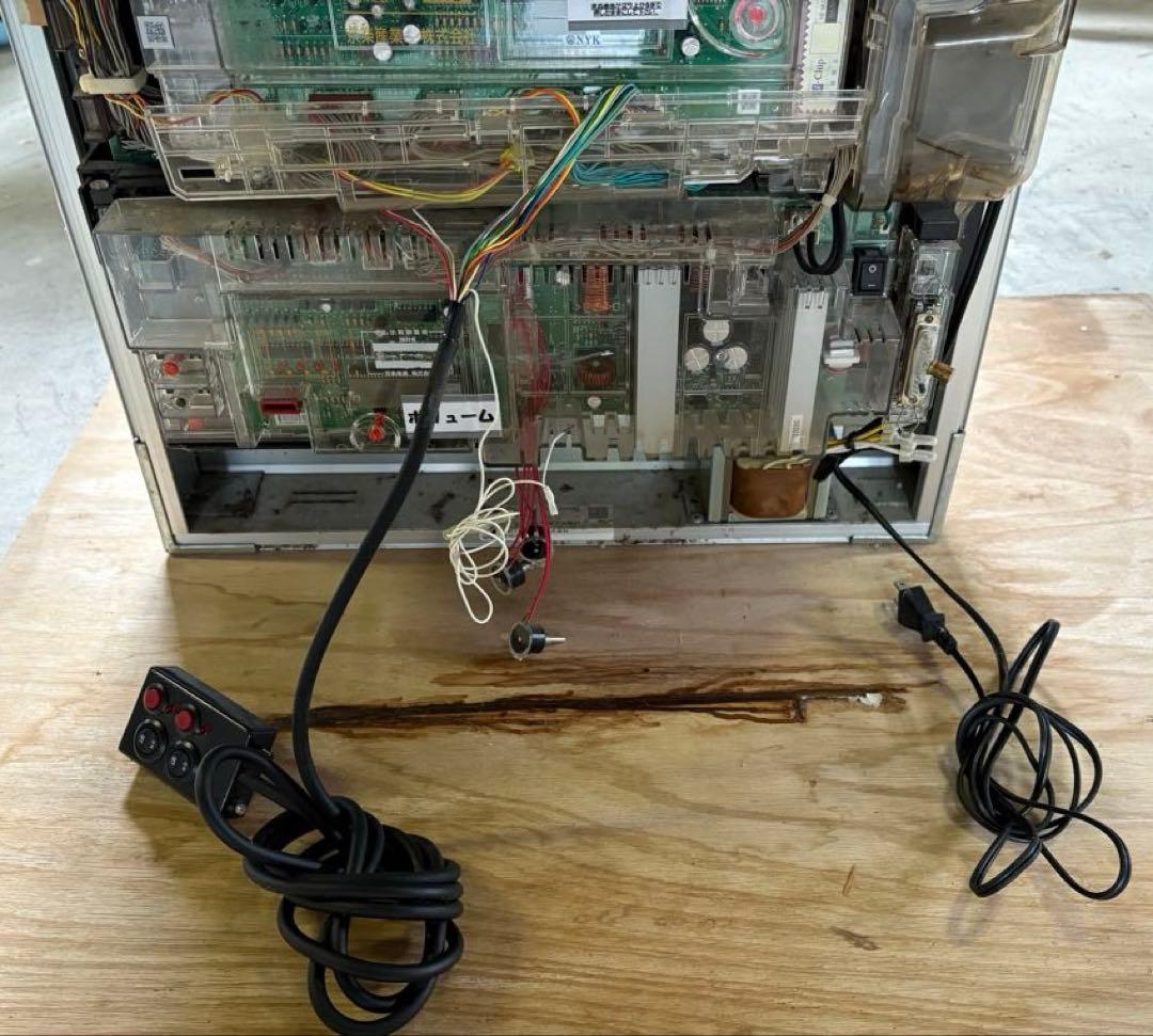 【送料込み　動作確認済】 CRぱちんこウルトラマンタロウ暗黒の逆襲