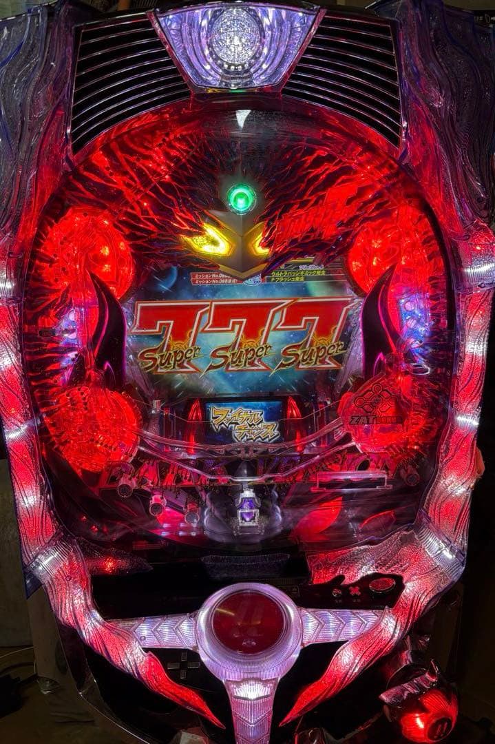 【送料込み　動作確認済】 CRぱちんこウルトラマンタロウ暗黒の逆襲