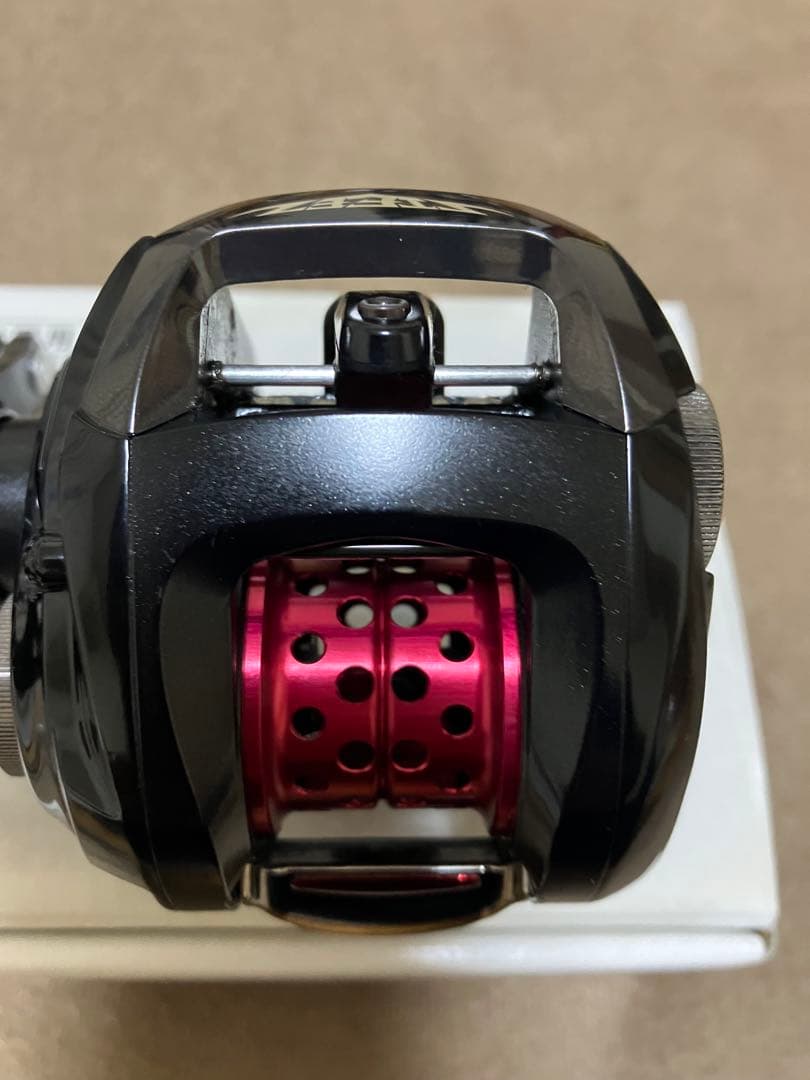 ダイワ SS AIR 8.1L ベイトリール