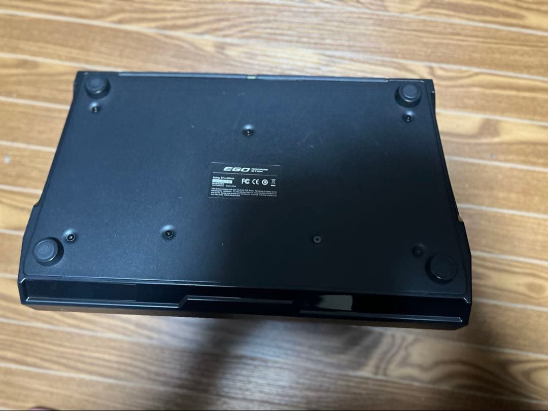 Mad Catz E.G.O. アーケードスティック アケコン