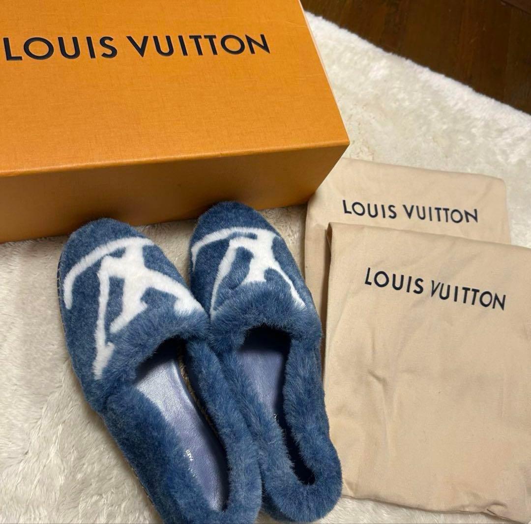 LOUIS VUITTON ファー スリッパ 青