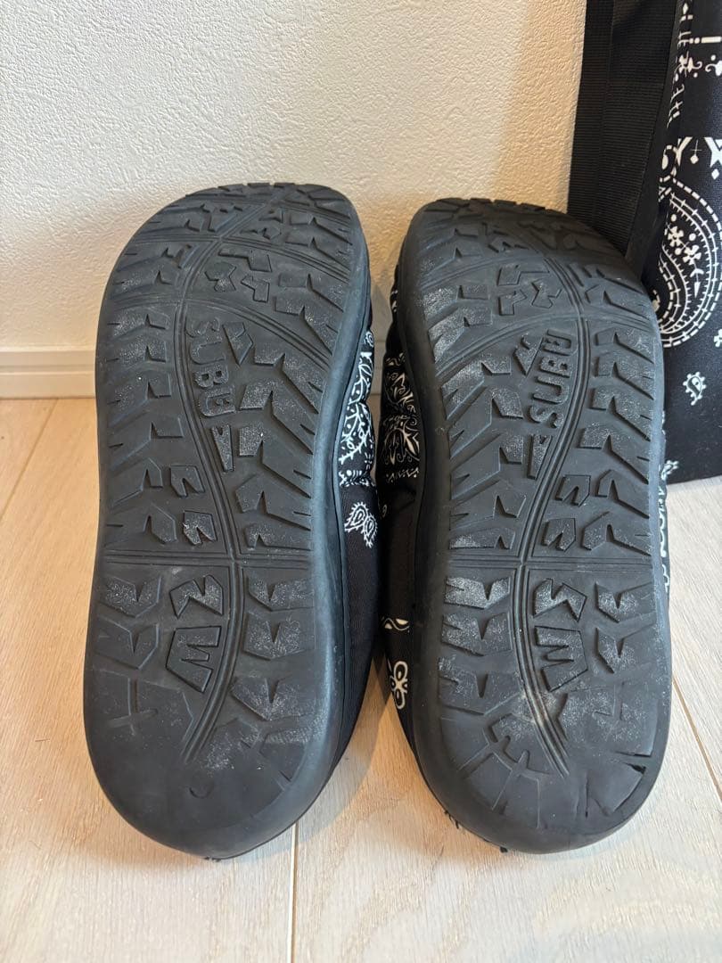 ブリストル　SUBU ブラック　バンダナ　ペイズリー　SANDALS