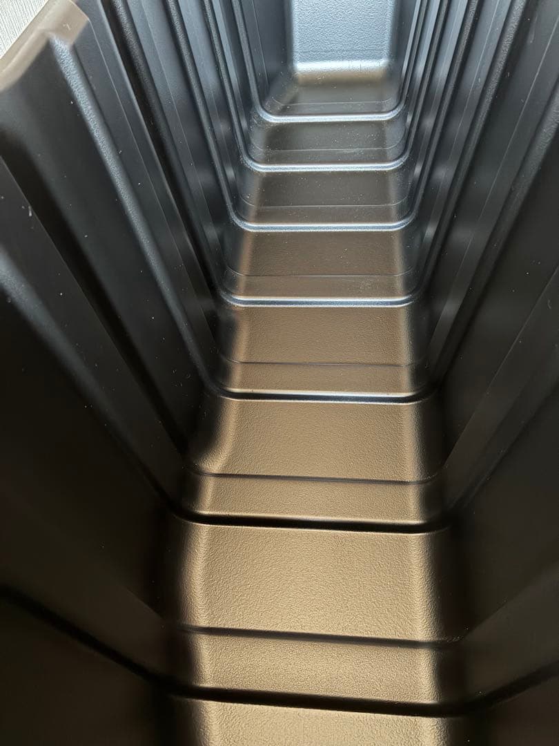 tkyk　日産☆エルグランド☆E52☆ラゲッジアンダーボックス