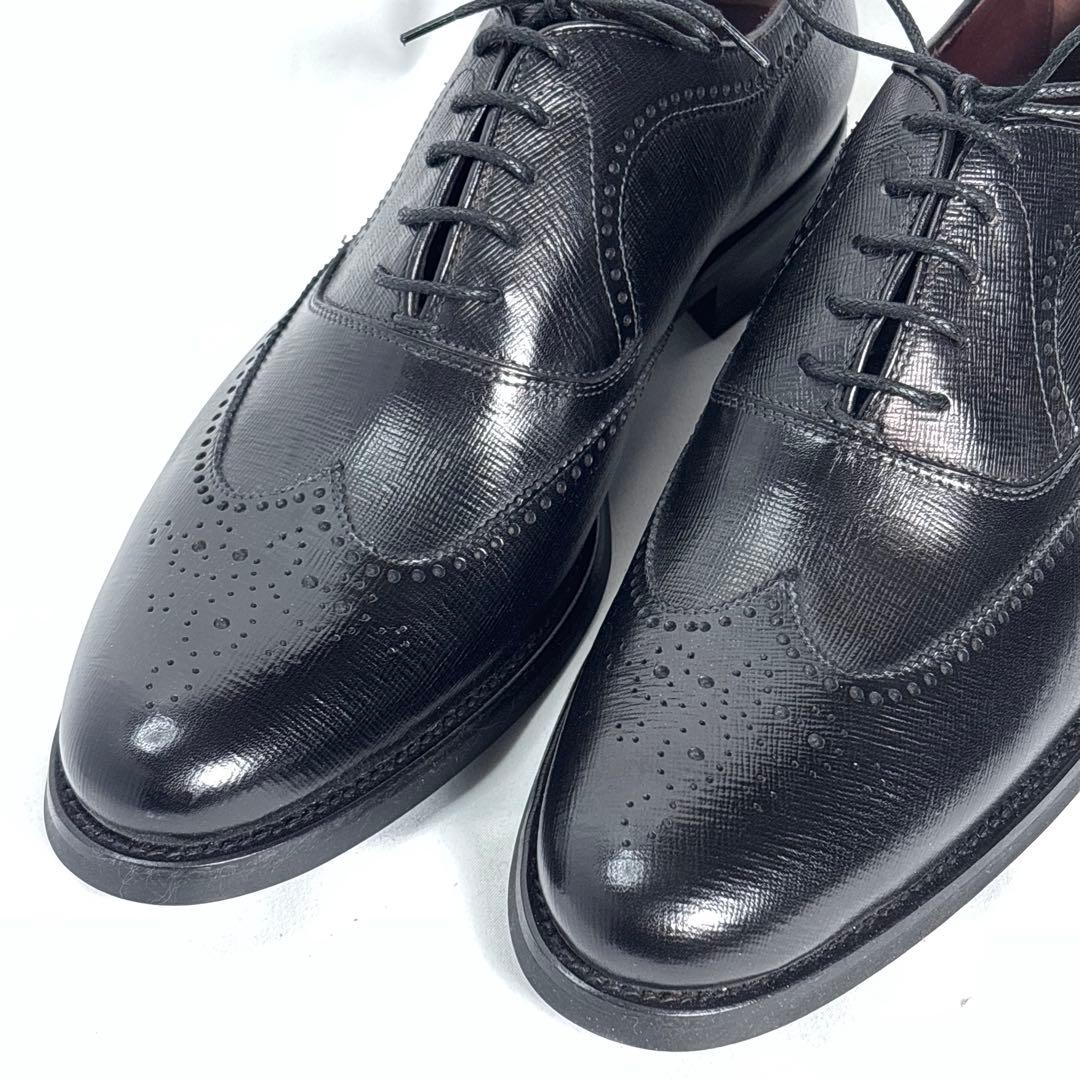 【極美品】BARNEYS NEWYORK ウィングチップ（43）革靴 型押レザー
